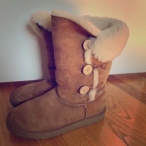 Girls Ugg boots